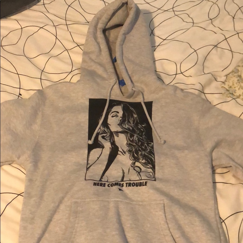 Primitive Skateboards Sabine Hoodie Adult Small